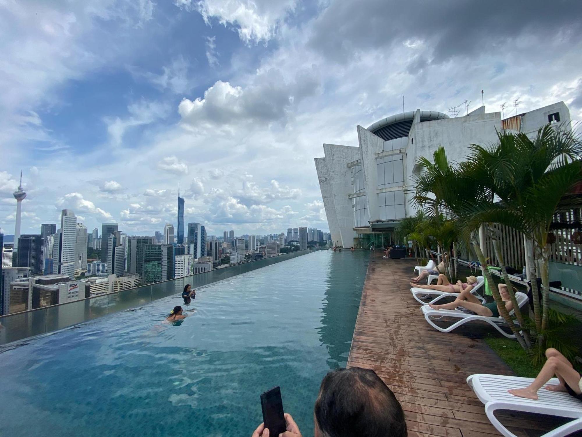 Skypool Kl Free Infinity Pool Over Κουάλα Λουμπούρ Εξωτερικό φωτογραφία